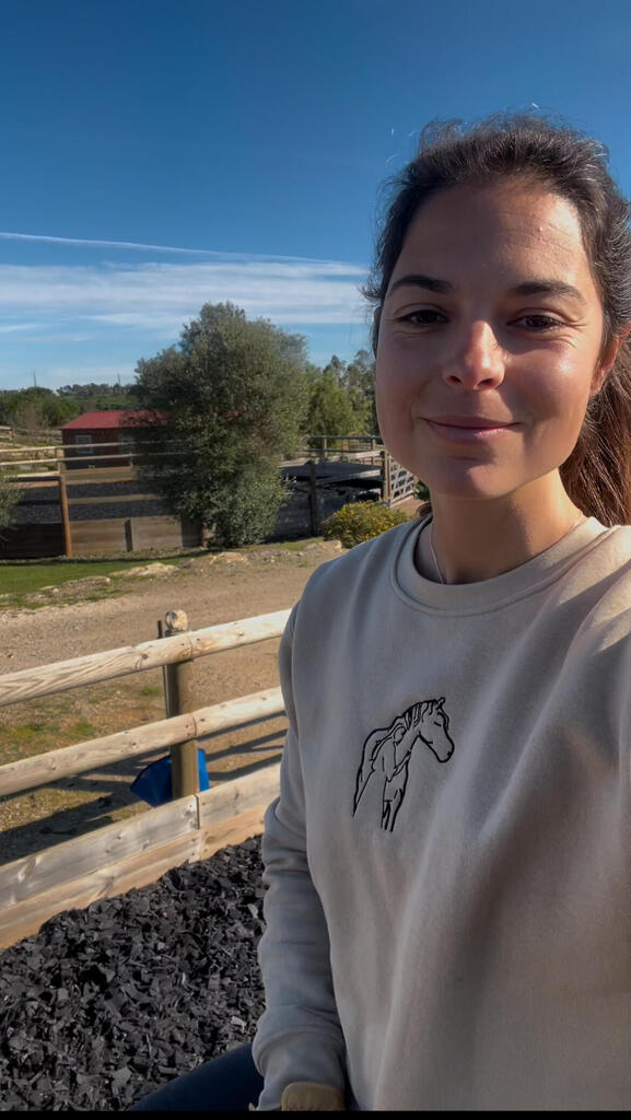 Camisola bordada Horse Hug